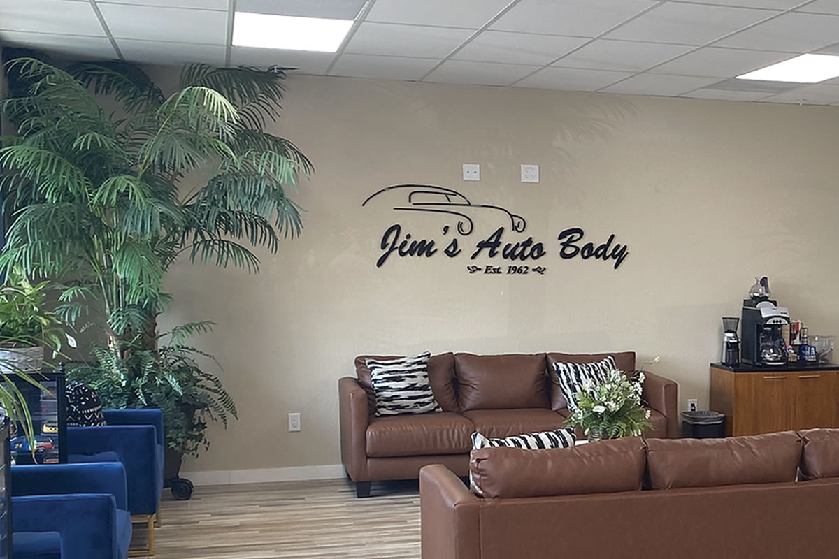 Jim's Auto Body Believes in USI Italia for All the Right Reasons | CleanRoom PaintShop