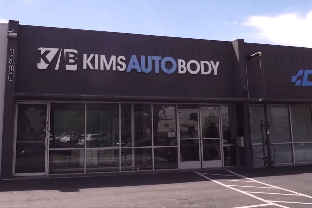 Kim's Auto Body Set Up for the Future with its USI Booth | CleanRoom PaintShop
